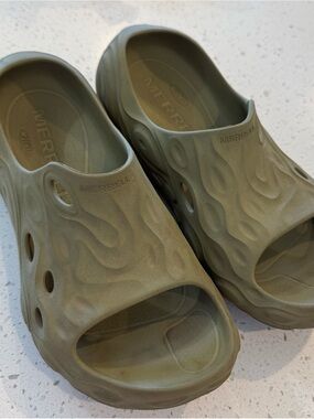 Merrell Hydro Slide 2 Green Tan Comfort Slides Outdoors Sandals Mens 9 Women 11